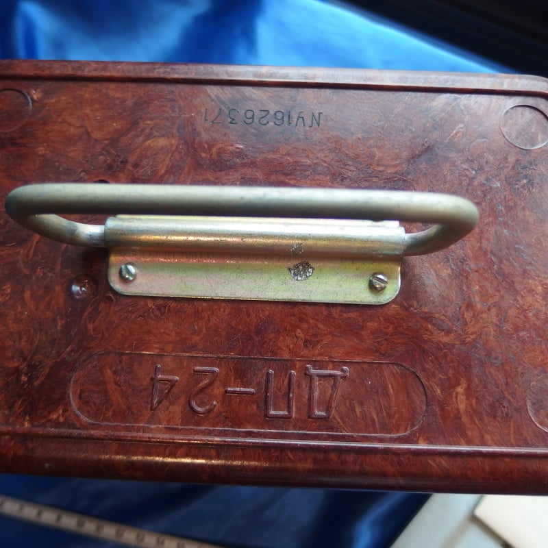 Soviet軍用 線量計収納箱 ДР-22-В(ДР-24)ベークライト製 | m2_ball