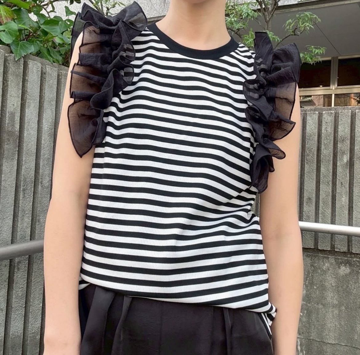 MICALLE MICALLE frill tops | UHURU