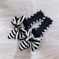 ribbon sandal