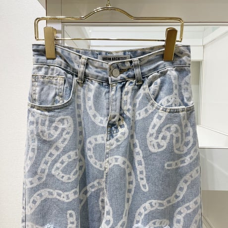 chain damage denim