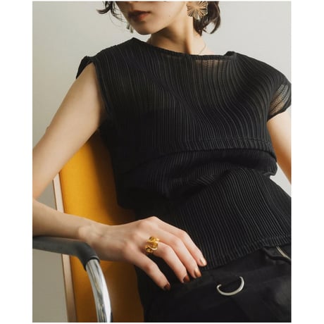 Knuth Marf french sleeve ribbed tops