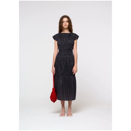 AMOMENTO “Nylon Shirring Dress”