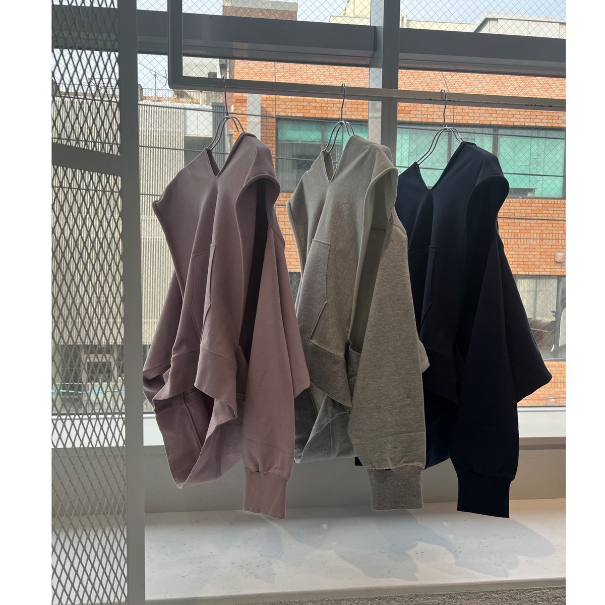 トップス papier broken Parker トップス Papier broken parker papier（パピエ）の「papier