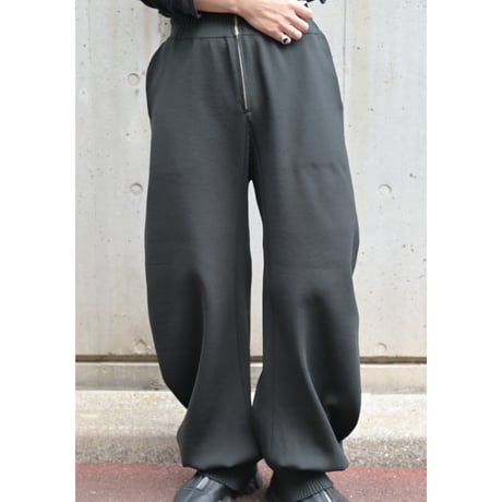 ACCORDION HIGH WAIST CURVE PANTS