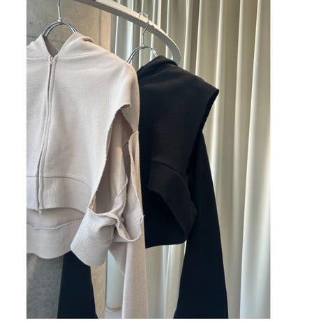 papier broken zip up