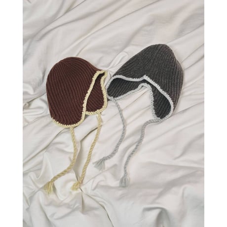 todayful “Ear Flap Knitcap”
