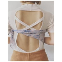 papier Hineck bodysuit