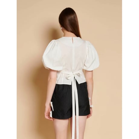 “sister jane”Stuga Cropped Tops