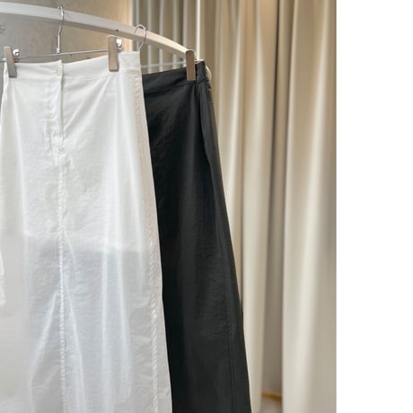 AMOMENTO SHEER LONG SKIRT