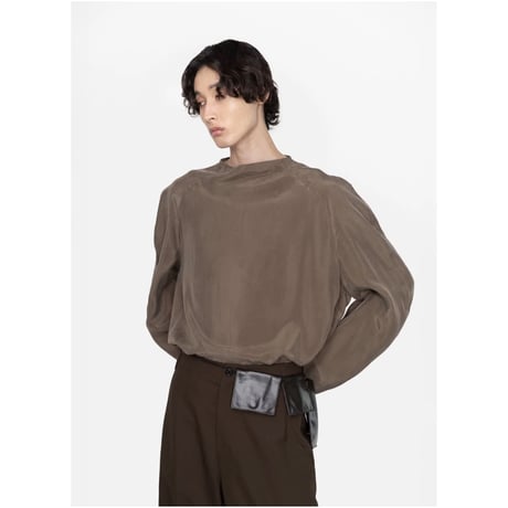 AMOMENTO “Slim Leather Belt Bag”