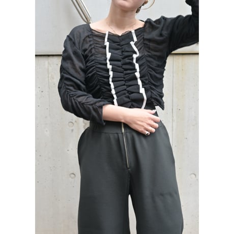 RUMCHE sheer shirring knit top