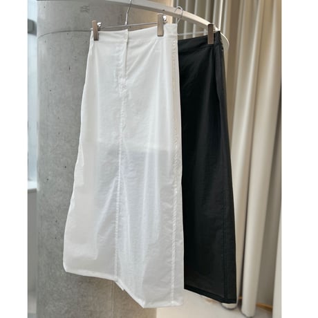 AMOMENTO SHEER LONG SKIRT