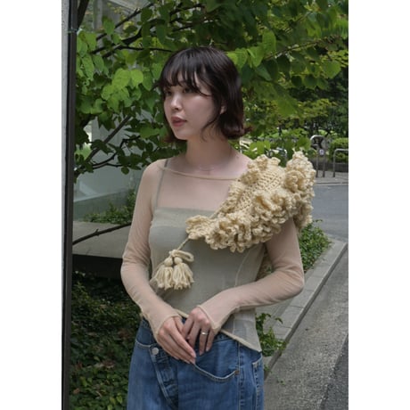 FUMIE＝TANAKA “knit frill neck”
