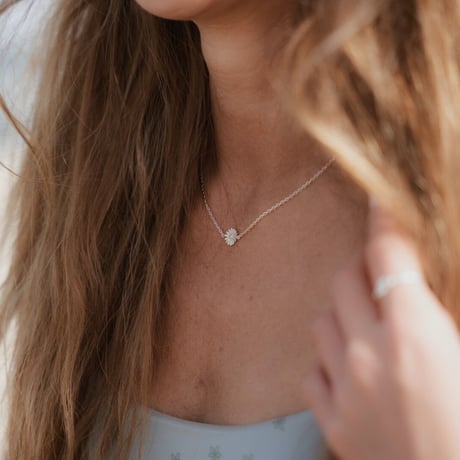 Daisy NECKLACE ONE