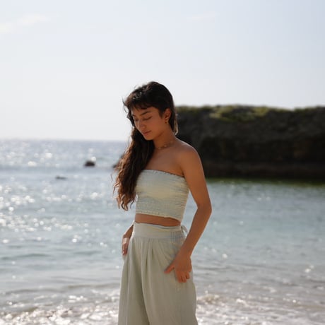 【Lily】Shirring bare Top