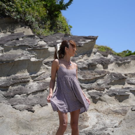 【Pua】Reyon crinkle Pad in mini dress