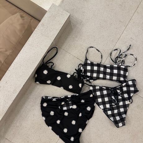 《Moe》2way Bikini top  【Check Black】
