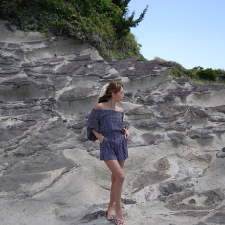 【Pua】 off shoulder tops