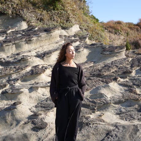 【Any】asymmetry  knit  tops
