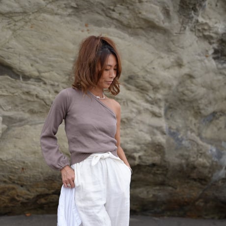 【Emma】Cotton one shoulder knit