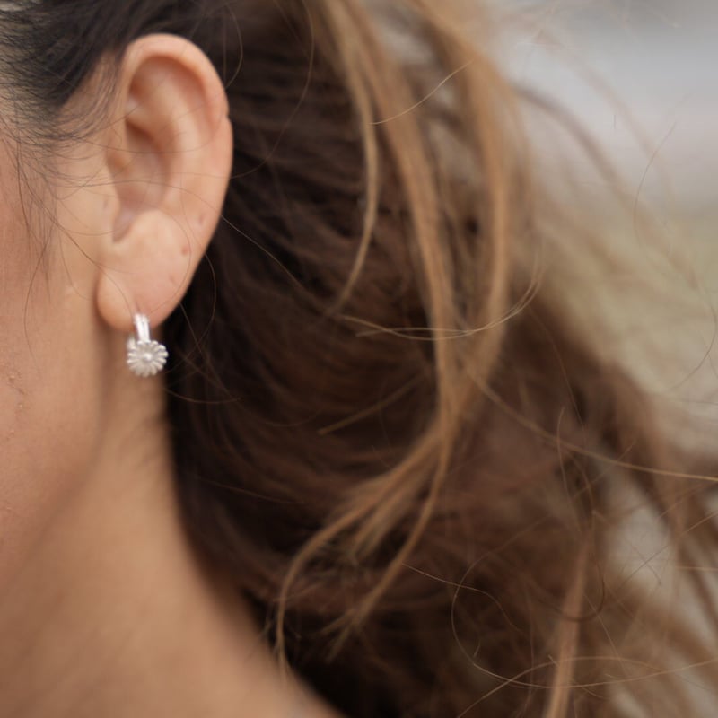 ★daisy★❤️ 14kgf ピアス Daisy HOOP PIERCE | Salty×SEA Swim