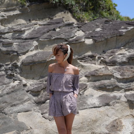 【Pua】 off shoulder tops