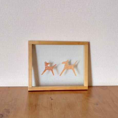 フレーム入り　イタヤ馬の親子