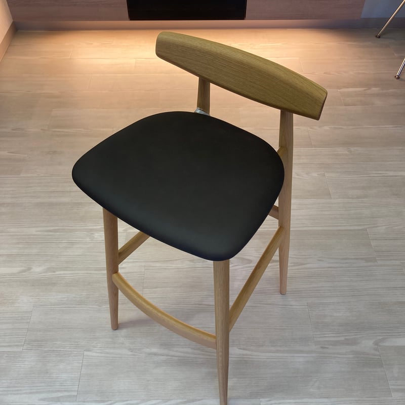 ディスプレイ品】HIDA/飛騨産業 カウンターチェア（張り座）PU280N