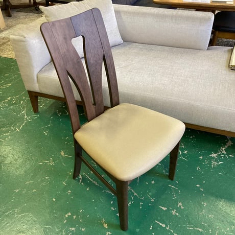 【ディスプレイ品】カリモク家具　食堂椅子CT1305K564