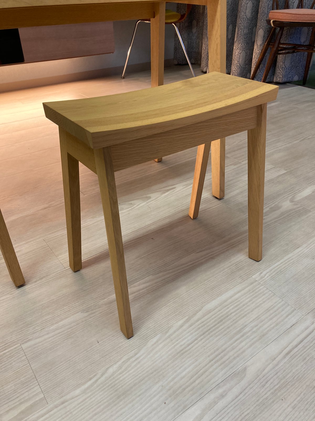 カリモク　ドレッサー カリモク家具】 ドレッサー＆チェアセット【QT2811・XT0346】 - 愛知県