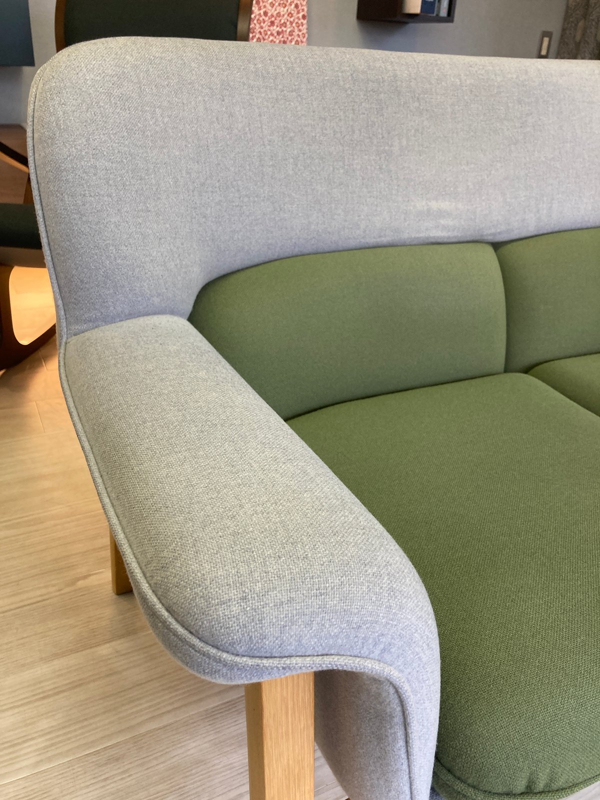 GMFN212B○天童木工 / Tendo 3人掛けソファ トリプルソファ 黒総 i-img1200x800-