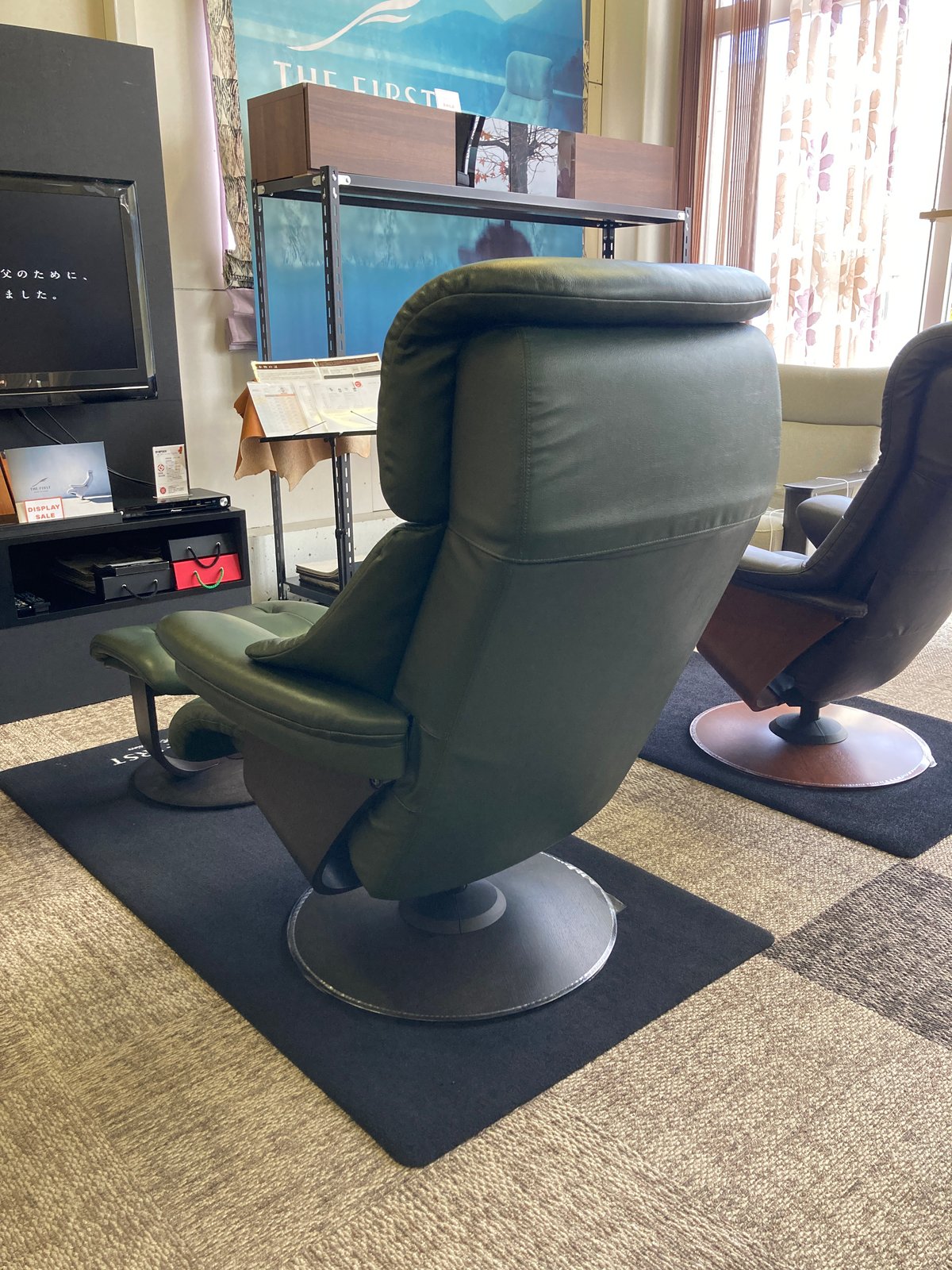 【未使用】カリモク ザファーストとオットマン『チェアーと同時購入』願います ディスプレイ品】カリモク家具 ザ・ファーストRU73 リクライナー