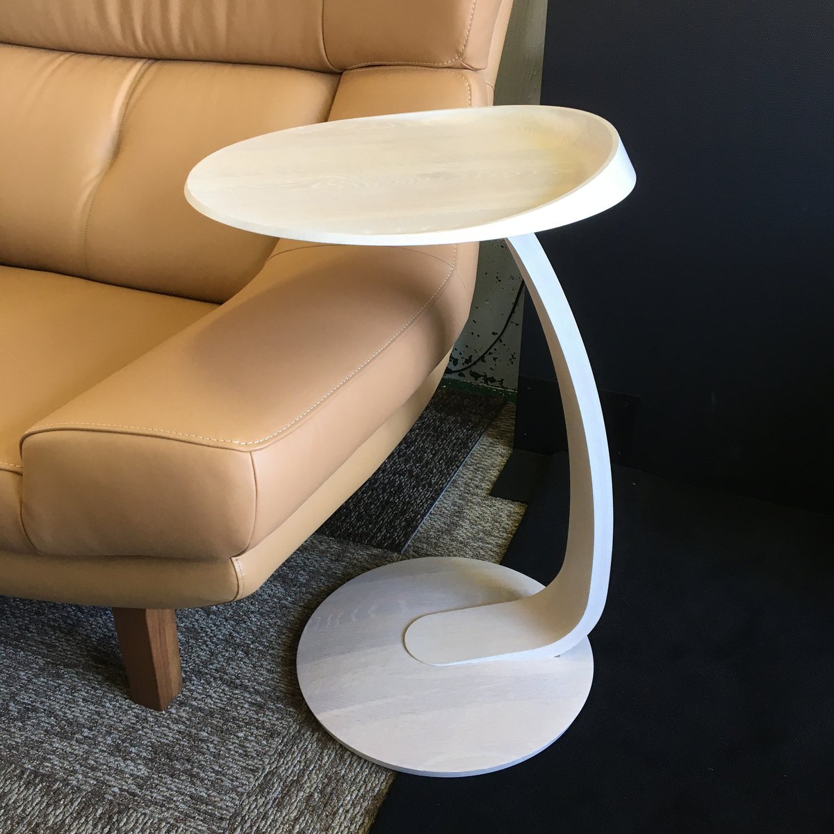 ディスプレイ品】カリモク家具 サイドテーブルTU0102Y000 | SUSTAINABLE