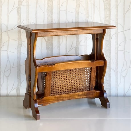 マガジンラック | STORES