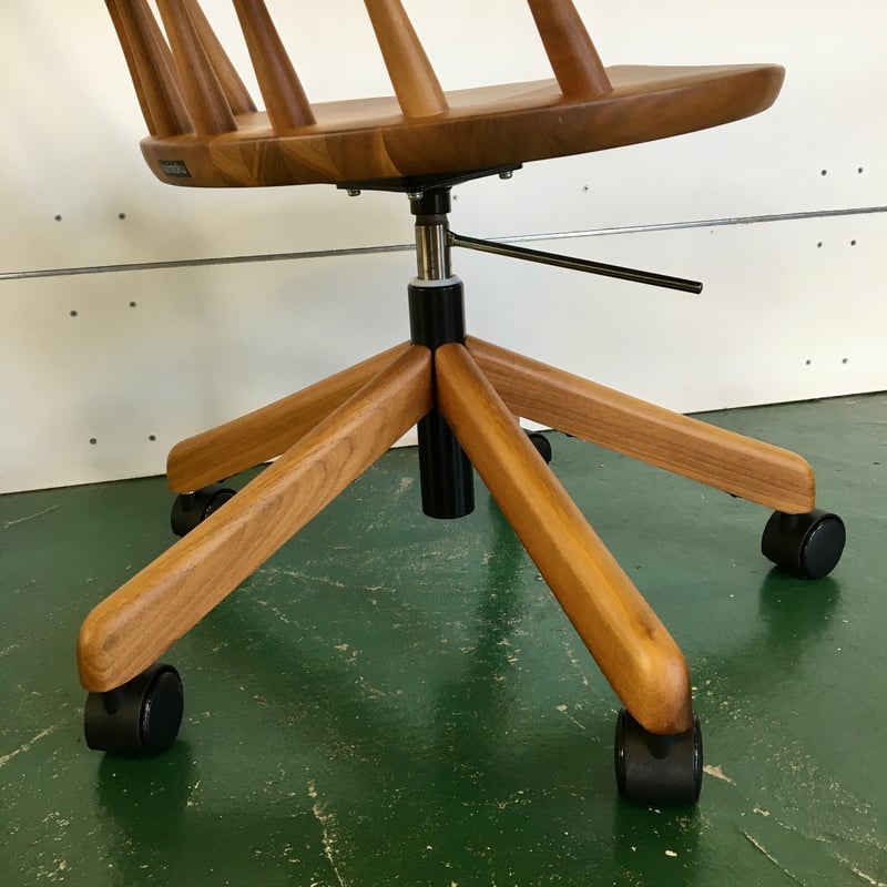 ディスプレイ品】カリモク家具 デスクチェアXF4051R000 | SUSTAINABLE