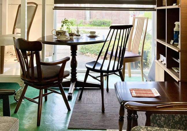 張替え未使用品】昭和レトロスツール SUSTAINABLE FURNITURE MARKET