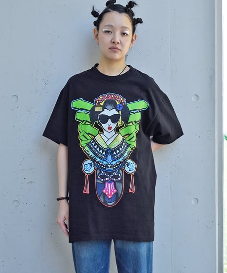 Maiko Graffiti T-shirt （black）