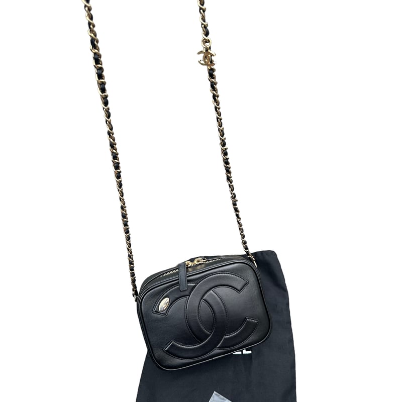 CHANELシャネルデカココマークラウンドファスナーマトラッセCC CHANELシャネルデカココマークラウンドファスナーマトラッセCC