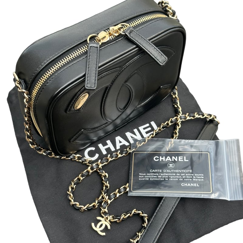CHANELシャネルデカココマークラウンドファスナーマトラッセCC CHANELシャネルデカココマークラウンドファスナーマトラッセCC