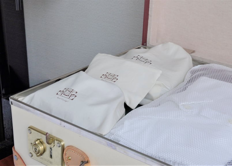 pola 色々セットポーチ３個付き 万能ポーチ3点セット - Multi-purpose Pouch 3 Piece Set -