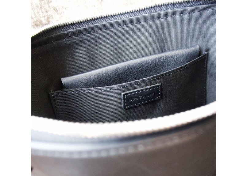 katie ポーチ マルチポシェット（ブラック）- Multi-Pochette (black) - | Bon