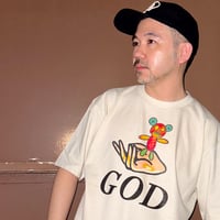 「God is a bear」Tシャツ