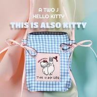 HELLO KITTY × A TWO J 「THIS IS ALSO KITTY」コラボショルダーバッグ