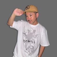 「NEWEST MODEL」Tシャツ