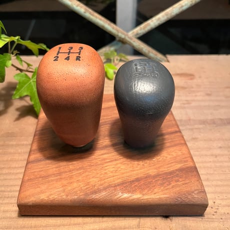 シフトノブとトランスファーノブのセット（マホガニー）