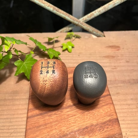 シフトノブとトランスファーノブのセット（モンキーポッド）