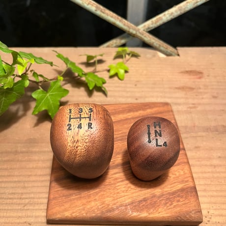 シフトノブとトランスファーノブのセット（モンキーポッド）