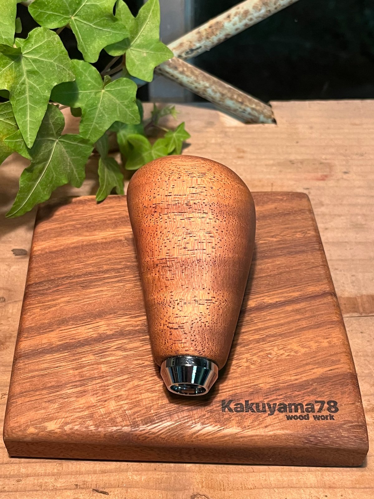 ハンドメイド ウッドシフトノブ ホンジュラスマホガニー無垢材 5MT ハンドメイド ウッドシフトノブ ホンジュラスマホガニー無垢材 5MT