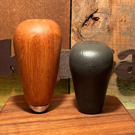 ウッドシフトノブ（花梨） ゴールドシフトパターン