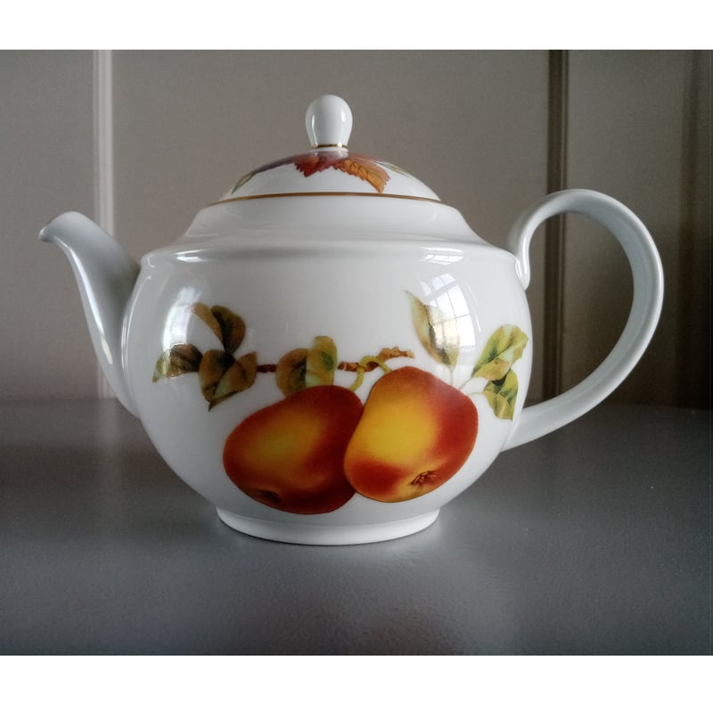 L10ロイヤルウースターイブシャム ポット